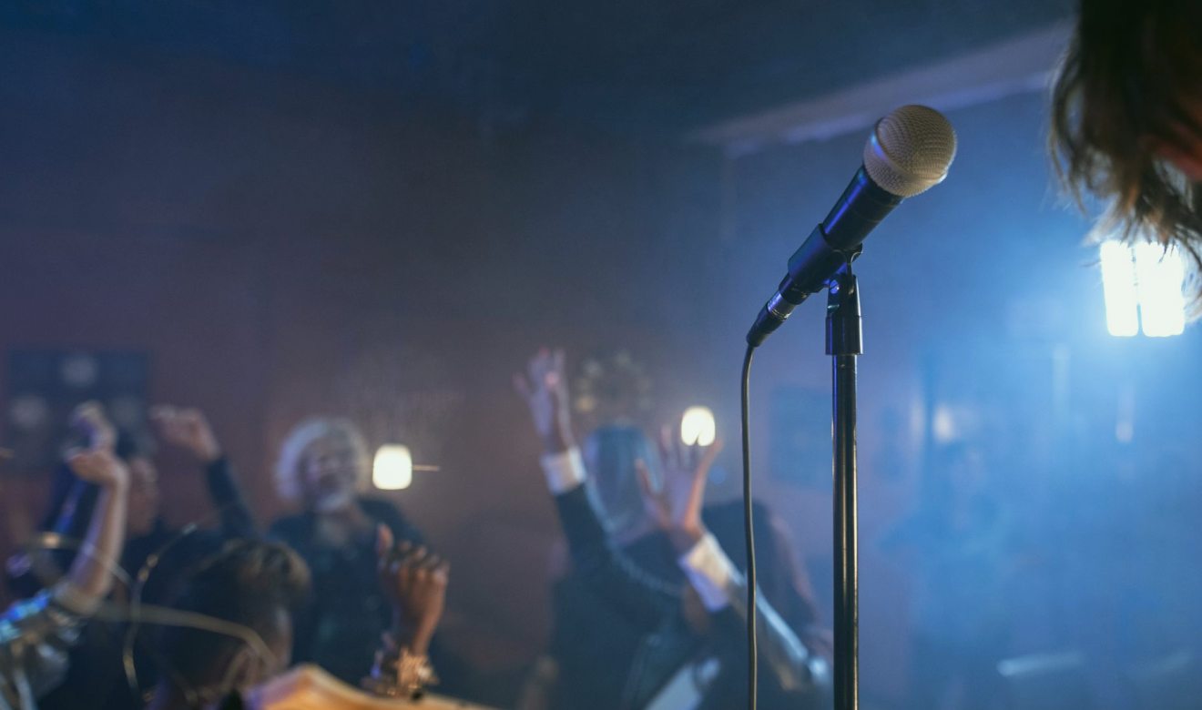 A Harbour Gig Night That Ran on a Single Running Order
